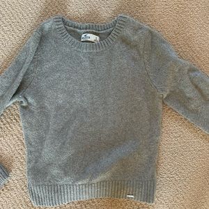 Gray hollister tie sweater